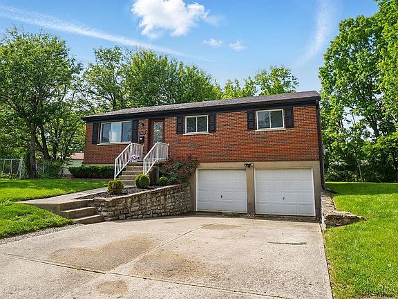 3rd image of 10673 Breedshill Dr