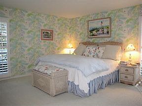 5th image of 363 Silver Moss Dr