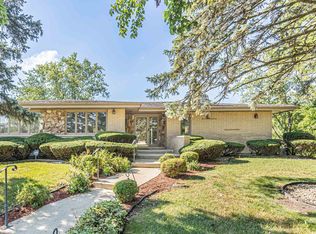 158 W Richton Rd, Crete, IL 60417