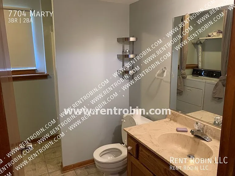 7704 Marty St — Photo 18