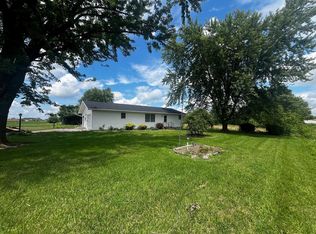 2105 W Us Highway 54, Vandalia, MO 63382