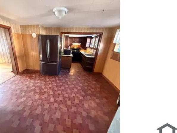 11 Brigham St, Fitchburg, MA 01420