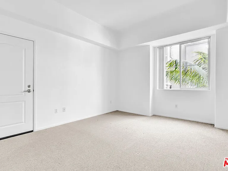 4060 Glencoe Ave #311 — Photo 14