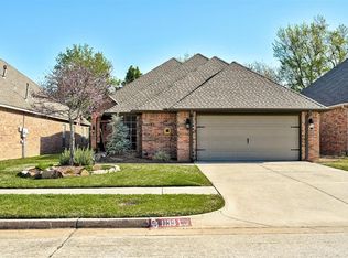 1133 Pinehurst Dr, Norman, OK 73072