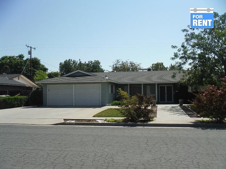 1st image of 431 E Magnolia Ave