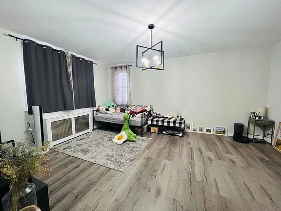 2nd image of 78-14 138th St #34C