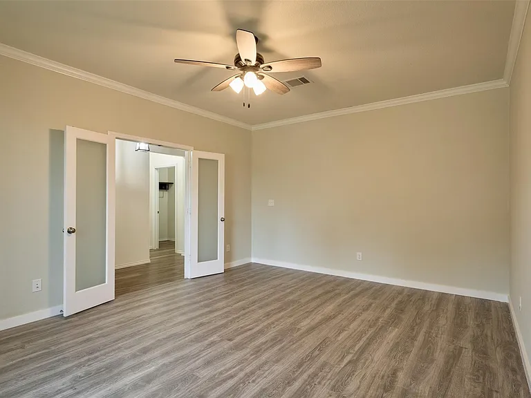 2214 Timberland Country Ct — Photo 11