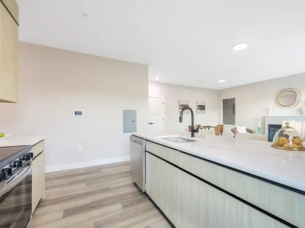 304 61st Street image 35 of 44