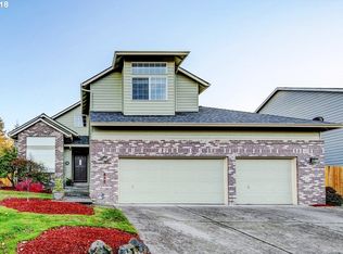 310 SW 37th Ter, Gresham, OR 97080