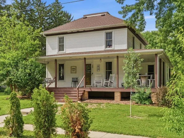 200 Forrest Ave, Denver, IA 50622