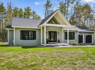 24 Smoke Rise Road, New Hampton, NH 03256