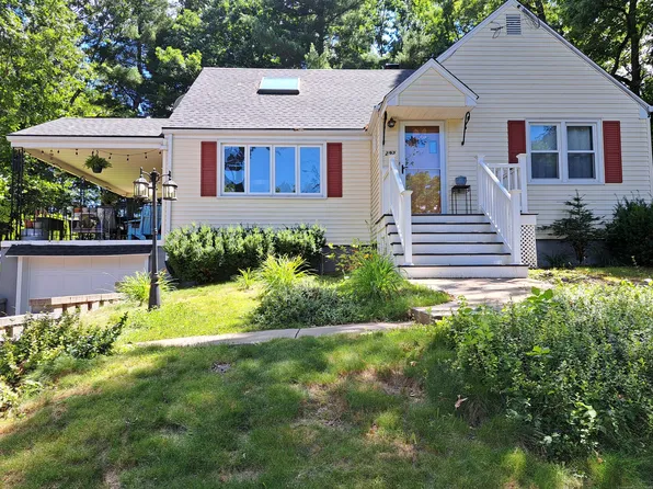 292 Lydall Street, Manchester, CT 06042