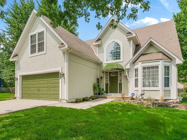 18254 W 155th Ter, Olathe, KS 66062