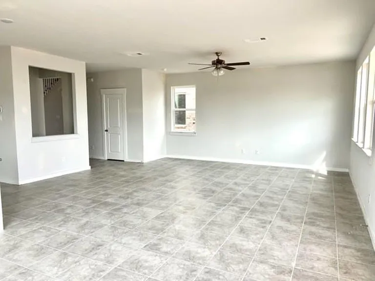 7522 Coral Terrace Dr — Photo 3