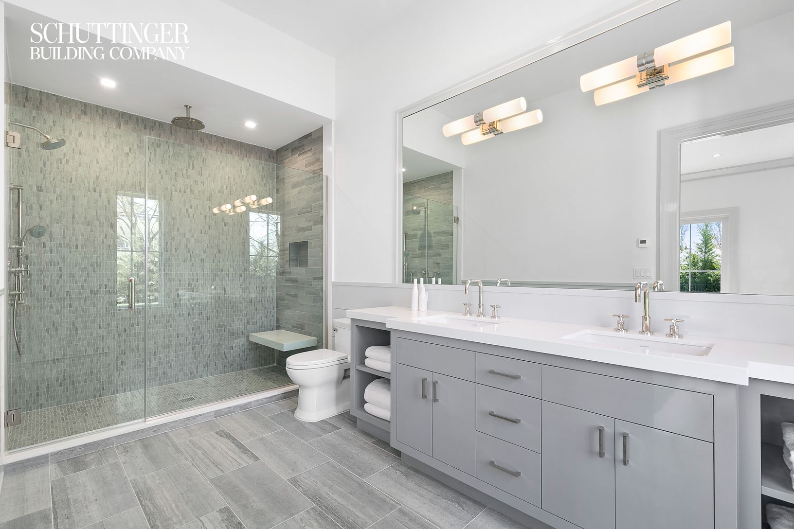  1st Floor Master Bathroom