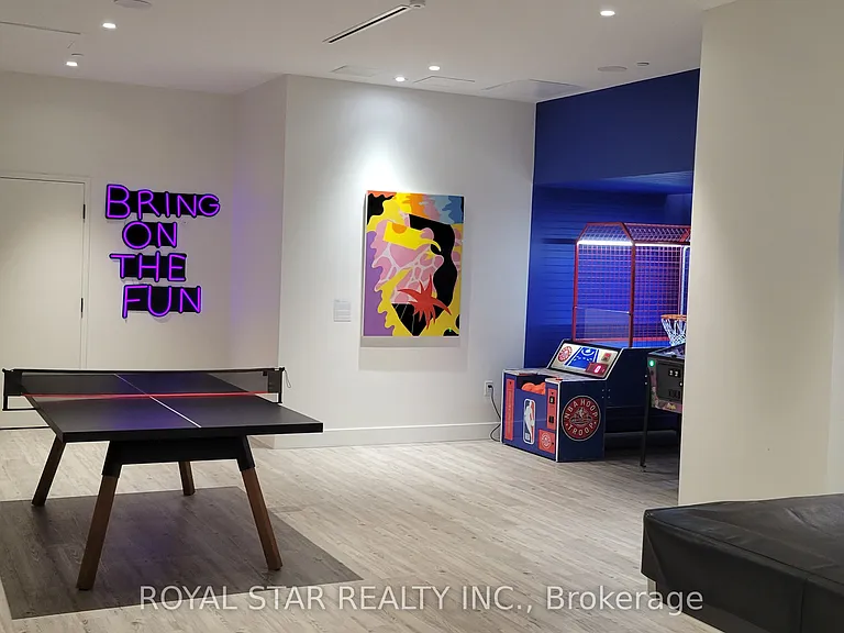 130 River St #3206 — Photo 7