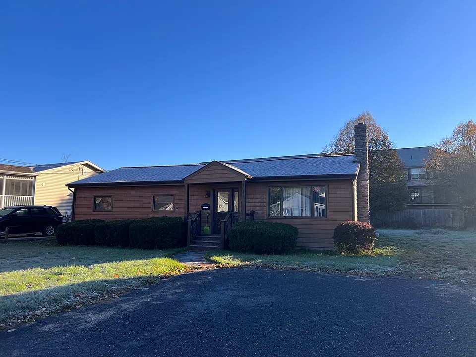 38 Sherry Rd