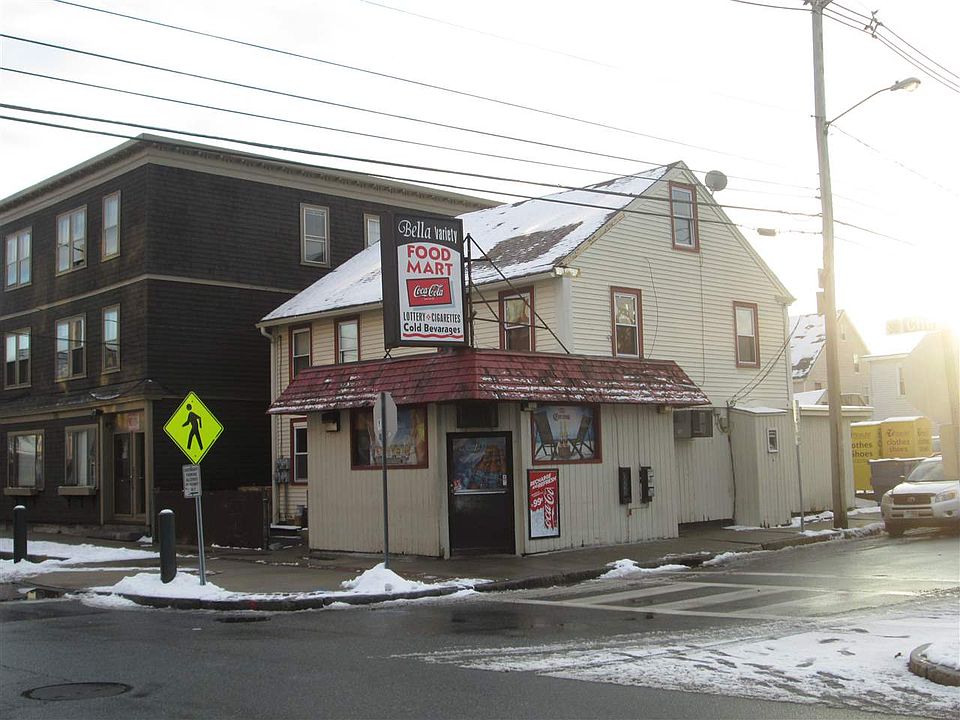 2nd image of 29 Chestnut St