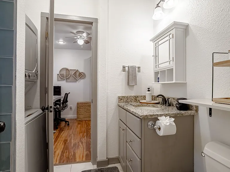 1171 S Emerson St — Photo 18