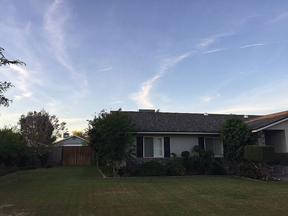 2nd image of 2643 E Evergreen St