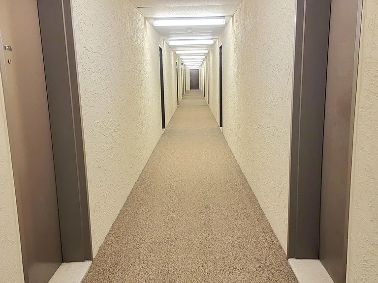 2 Elmwood Park Dr #322 — Photo 11