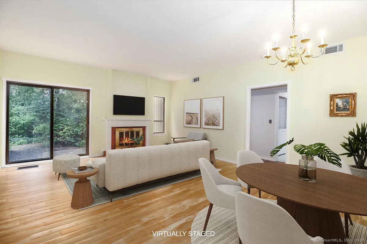 21 Heritage Circle #B photo 1