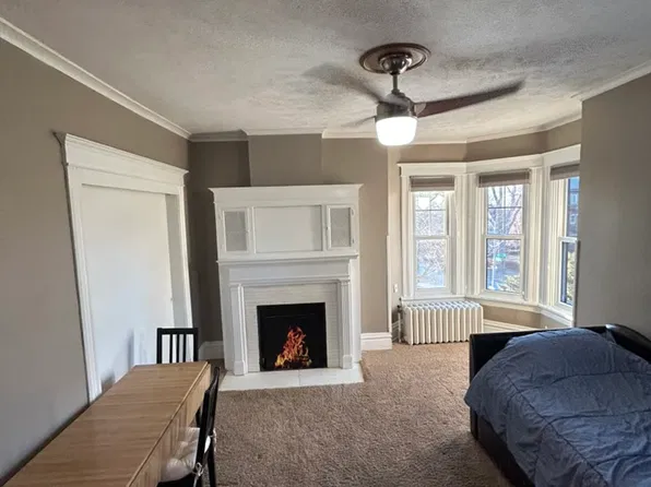 4931 Webster St #2, Omaha, NE 68132