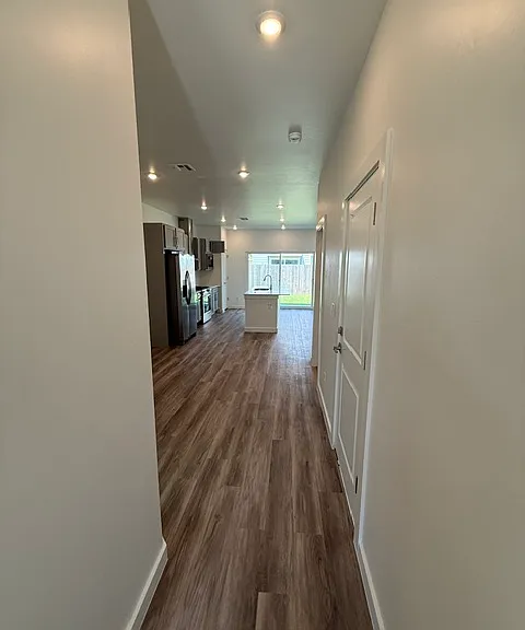 1100 Prestige Pl — Photo 11