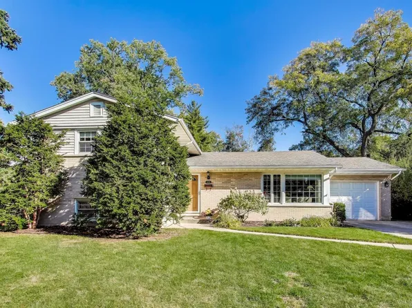 1108 W Miner St, Arlington Heights, IL 60005
