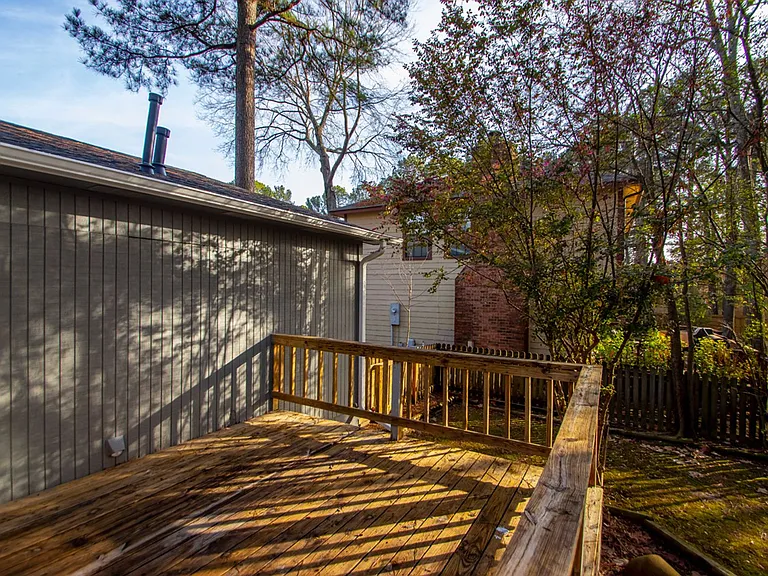 20 Laver Cir — Photo 32