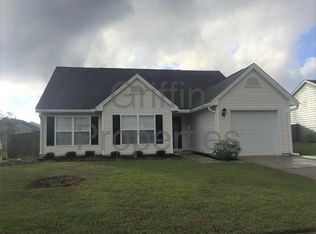147 Salem Creek Dr, Goose Creek, SC 29445