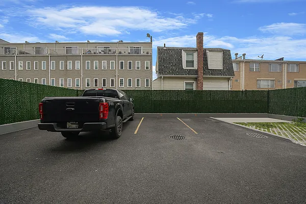 Rented by Signature Premier Properties | media 30