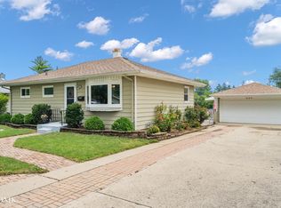 429 Grace St, Bensenville, IL 60106