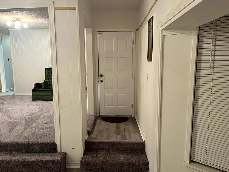 1230 E Leonard St — Photo 24