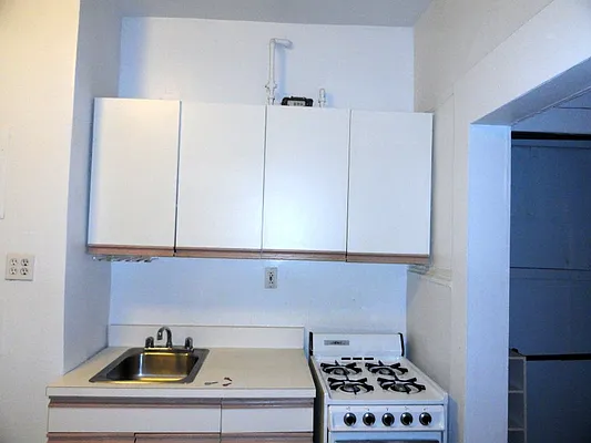 Rented by Prince Real Estate Associates LLC | media 9