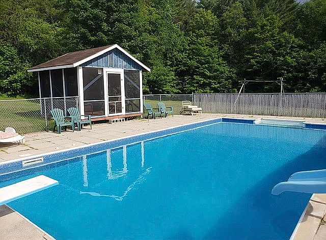 Pool and pool house