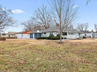 600 E Mulberry St, Watseka, IL 60970