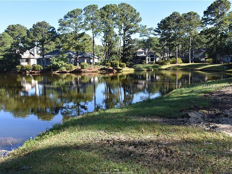 1st image of 4 Seabrook Landing Dr