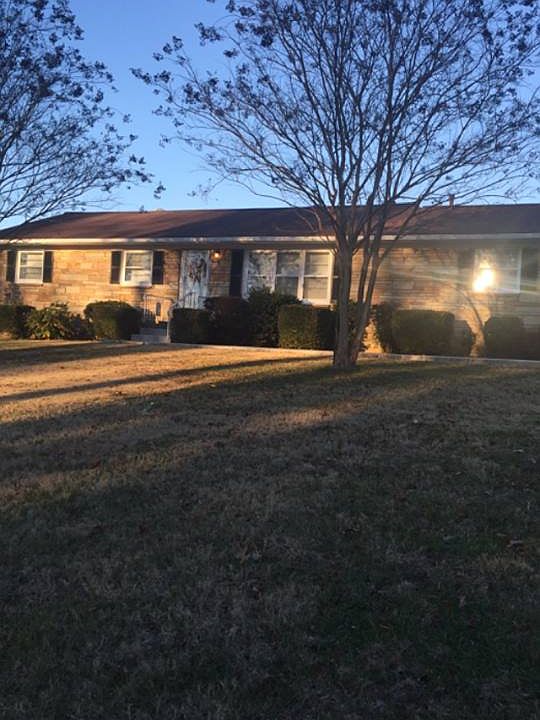 1404 Friedman Lane