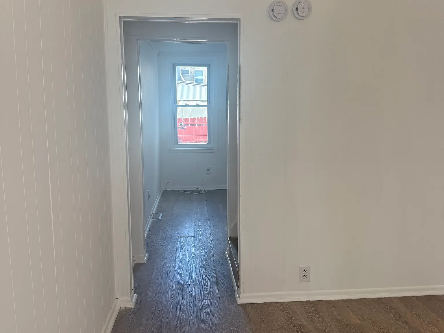 2 bed, 960 sqft, $1,653 — Photo 2