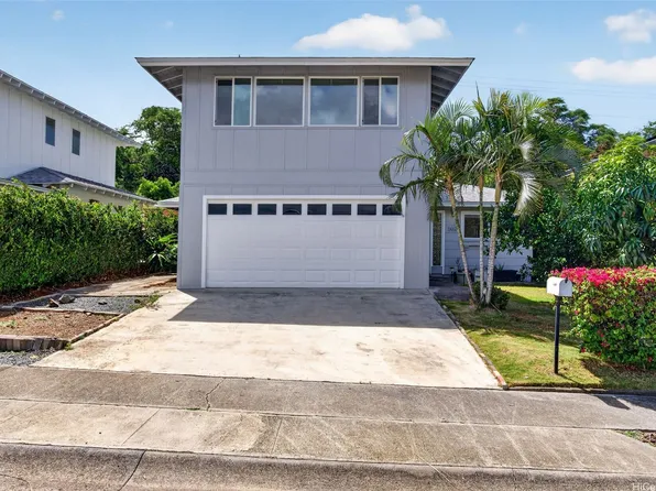 502 Kekupua St, Honolulu, HI 96825