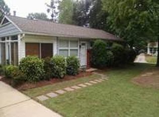 2605 Netherwood Dr, Greensboro, NC 27408