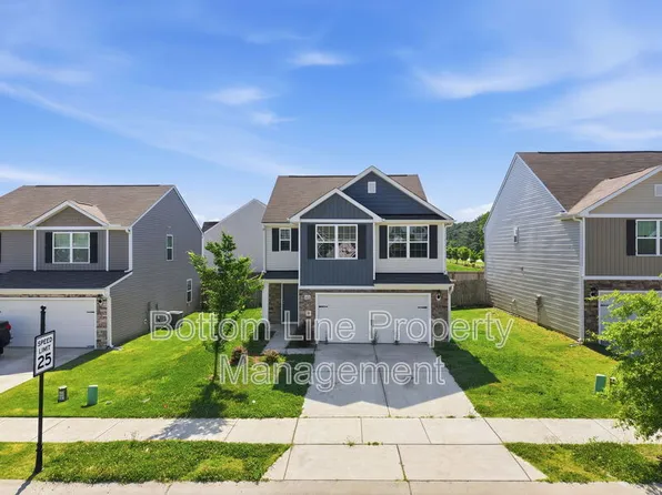 608 Frosty Way, Zebulon, NC 27597