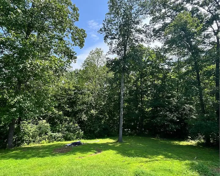 104 Adams Ln — Photo 21