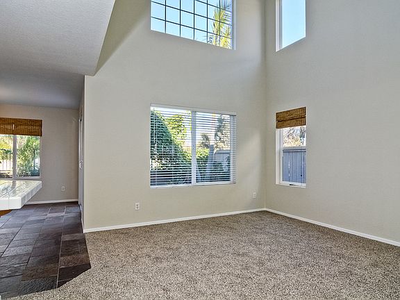 3rd image of 1755 Cottonwood Dr