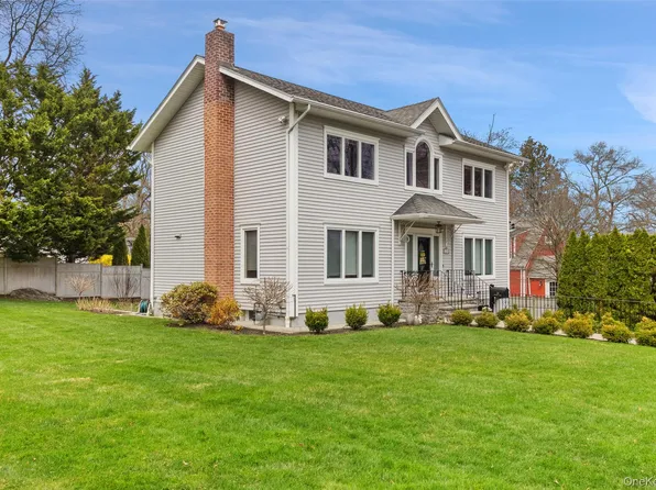 24 Jennings Road, White Plains, NY 10605