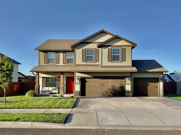 4516 NW Commons Dr, Pasco, WA 99301