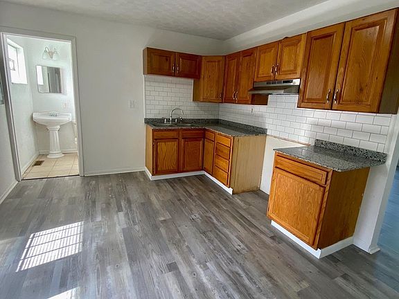 2nd image of 1619 England Ave