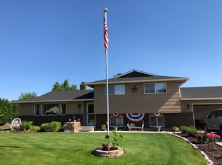 14894 Hillside Dr, Caldwell, ID 83607