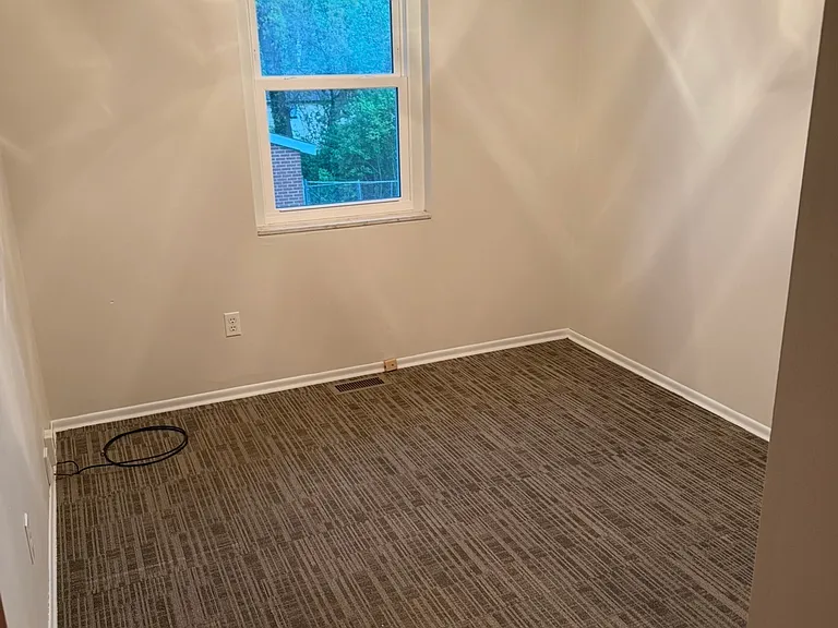 7602 Elton St — Photo 13